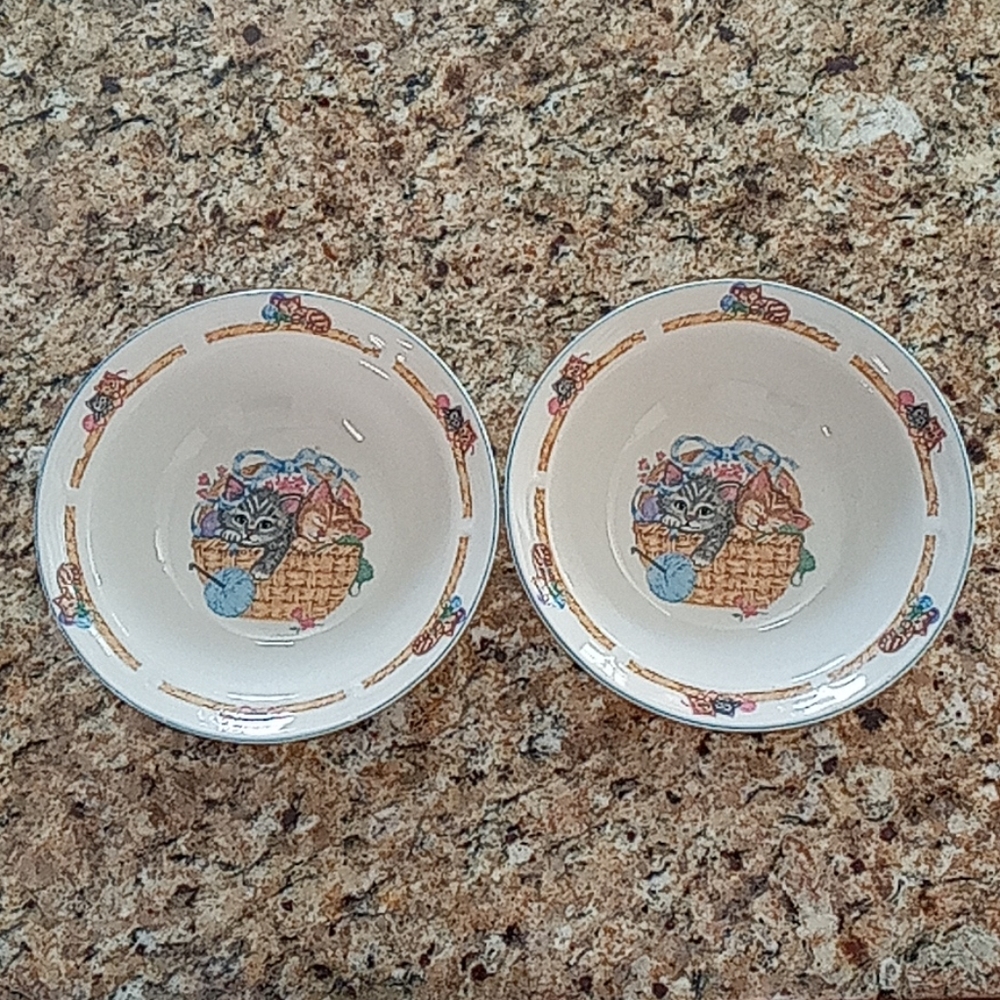 Kitty cat cereal bowls